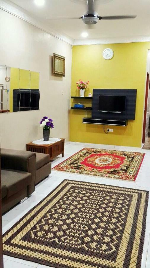 Khainadzmuslim Homestay Malacca Kültér fotó